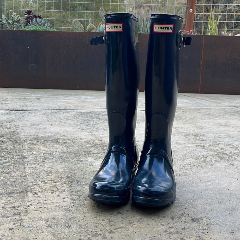 Hunter glossy size 7 women’s rain boots